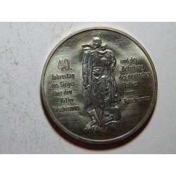Německo DDR 10 Mark 1985 A 40 Jahre Faschismus UNC č36470