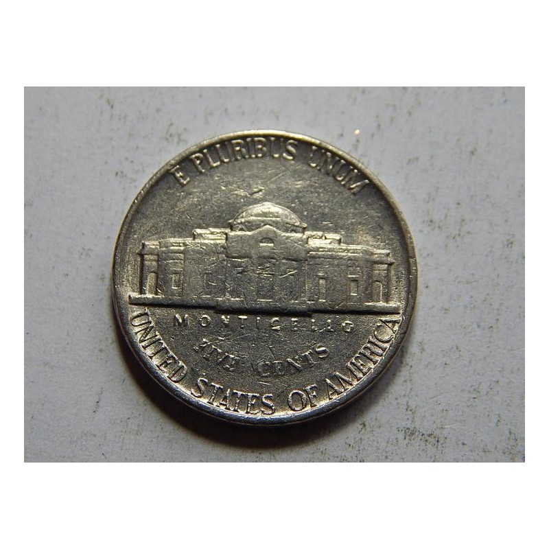 USA 5 Cents 1981 D VF č31218 USA 5 Cents 1981 D VF č31218