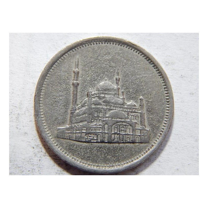 Egypt 10 Qirsh 1984 VF-XF č05118 Egypt 10 Qirsh 1984 VF-XF č05118