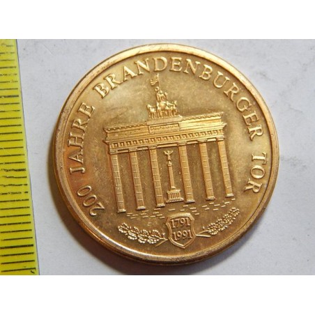 Německo pozlacená medaile 200 Jahre Brandeburger Tor UNC č39410 