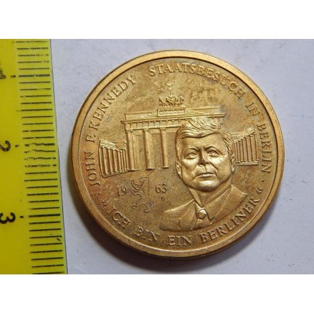 Německo pozlacený 35. prezident USA Kennedy č39406 