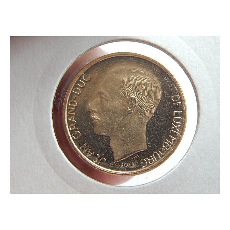 Luxembourg 20 Francs 1992 RRR XF č00381 Luxembourg 20 Francs 1992 RRR XF č00381