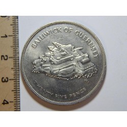 Guernsey 25 Pence 1977 UNC č39245 