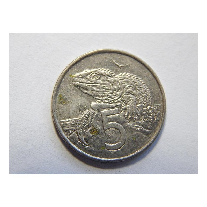Nový Zealand 5 Cents 2001 XF č44202 Nový Zealand 5 Cents 2001 XF č44202