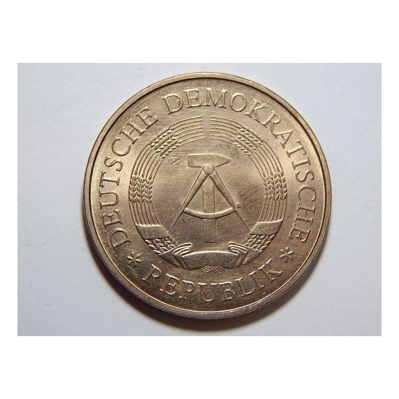 Německo DDR 5 Mark 1969 XX Jahre DDR UNC č28988 Německo DDR 5 Mark 1969 XX Jahre DDR UNC č28988