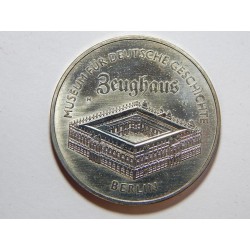 Německo DDR 5 Mark 1990 A Zeughaus UNC č29120