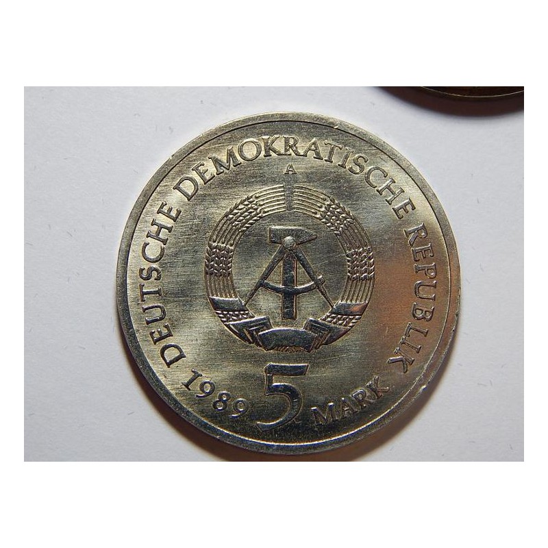 Německo DDR 5 Mark 1989 A Marien Kirche UNC č28919 Německo DDR 5 Mark 1989 A Marien Kirche UNC č28919