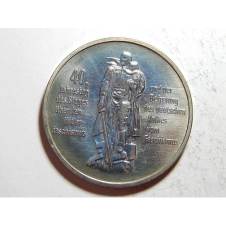 Německo DDR 10 Mark 1985 A 40 Jahre Faschismus UNC č36483